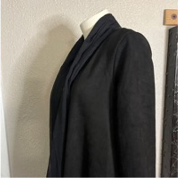 NWT women’s vegan suede leather trench coat by Adore featuring cutouts in black - Picture 12 of 13